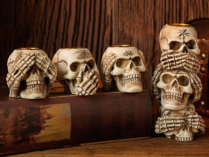 Decoratieve kaarsenhouder voor op het bureau